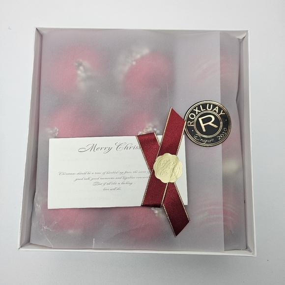 Luxury ornaments box red Red And Gold Ornaments - Picture 4 of 7